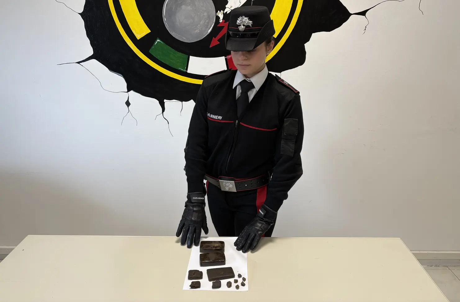 Nettuno: 19enne arrestato per spaccio nel Borgo