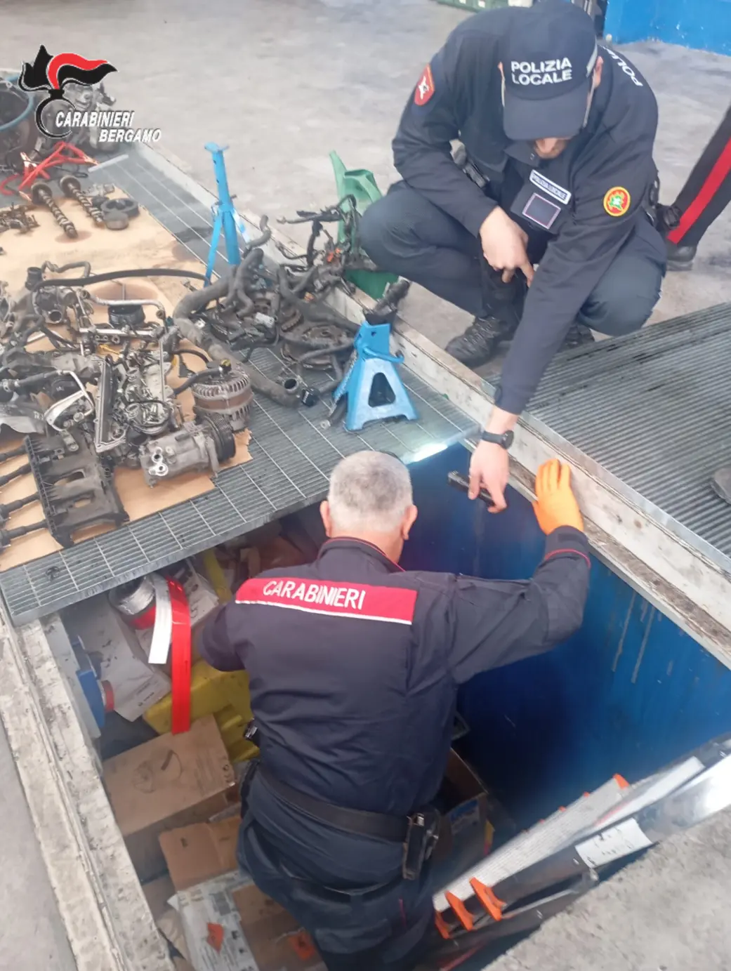 Officina abusiva scoperta a Osio Sopra: sequestrati beni