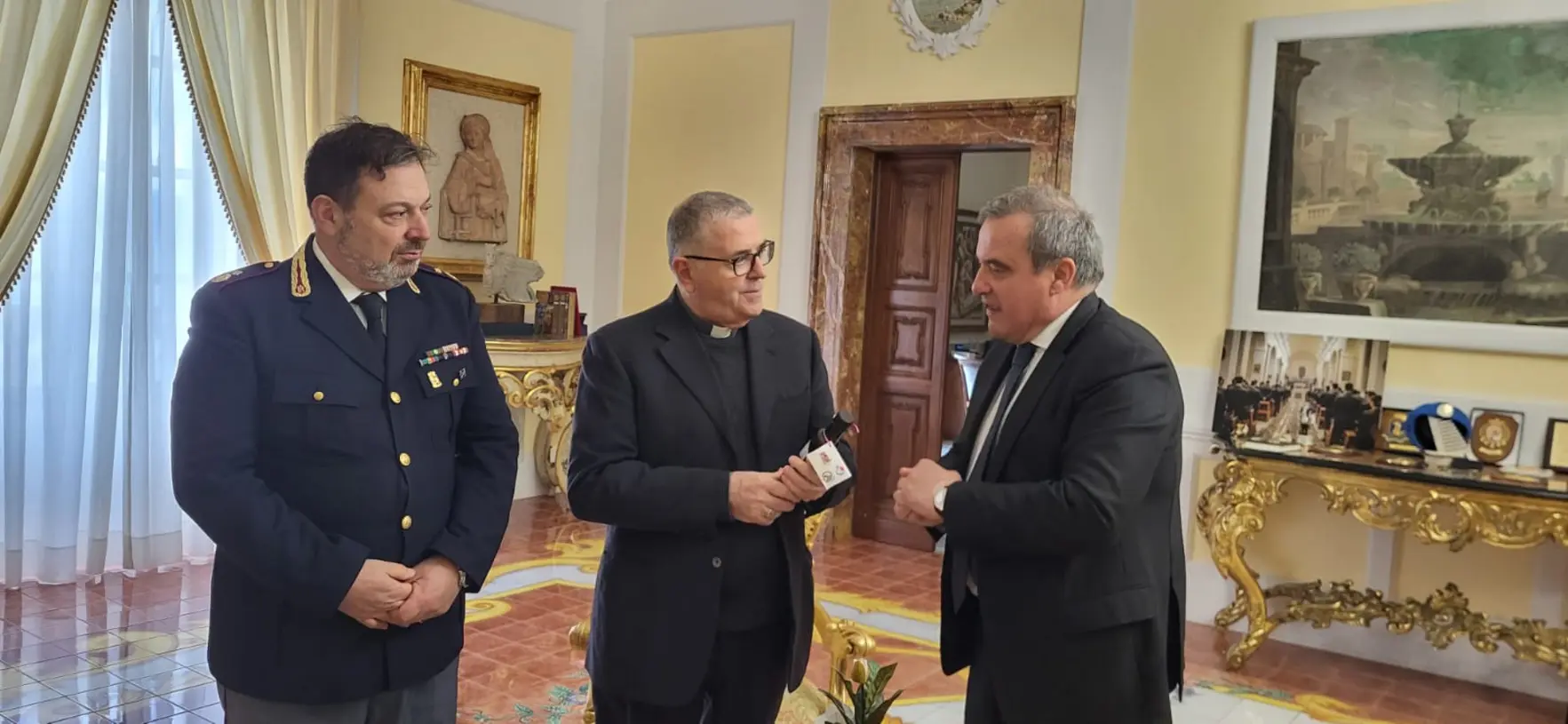 Olio dalla memoria di Capaci consegnato a Gaeta