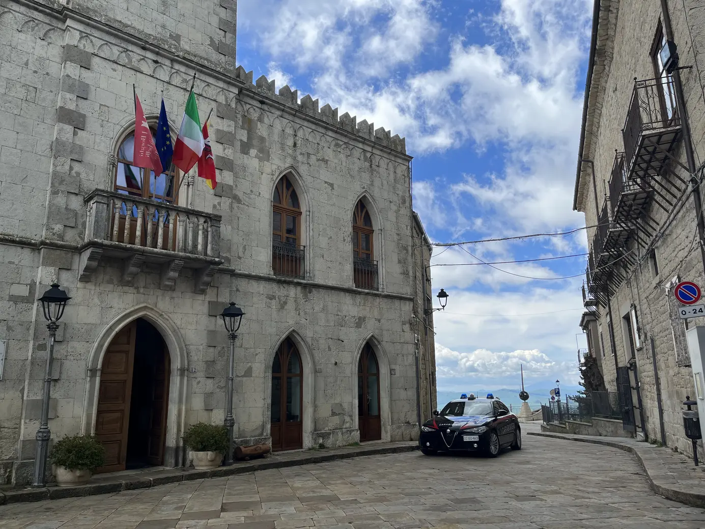Palermo: 61enne ai domiciliari per stalking e minacce