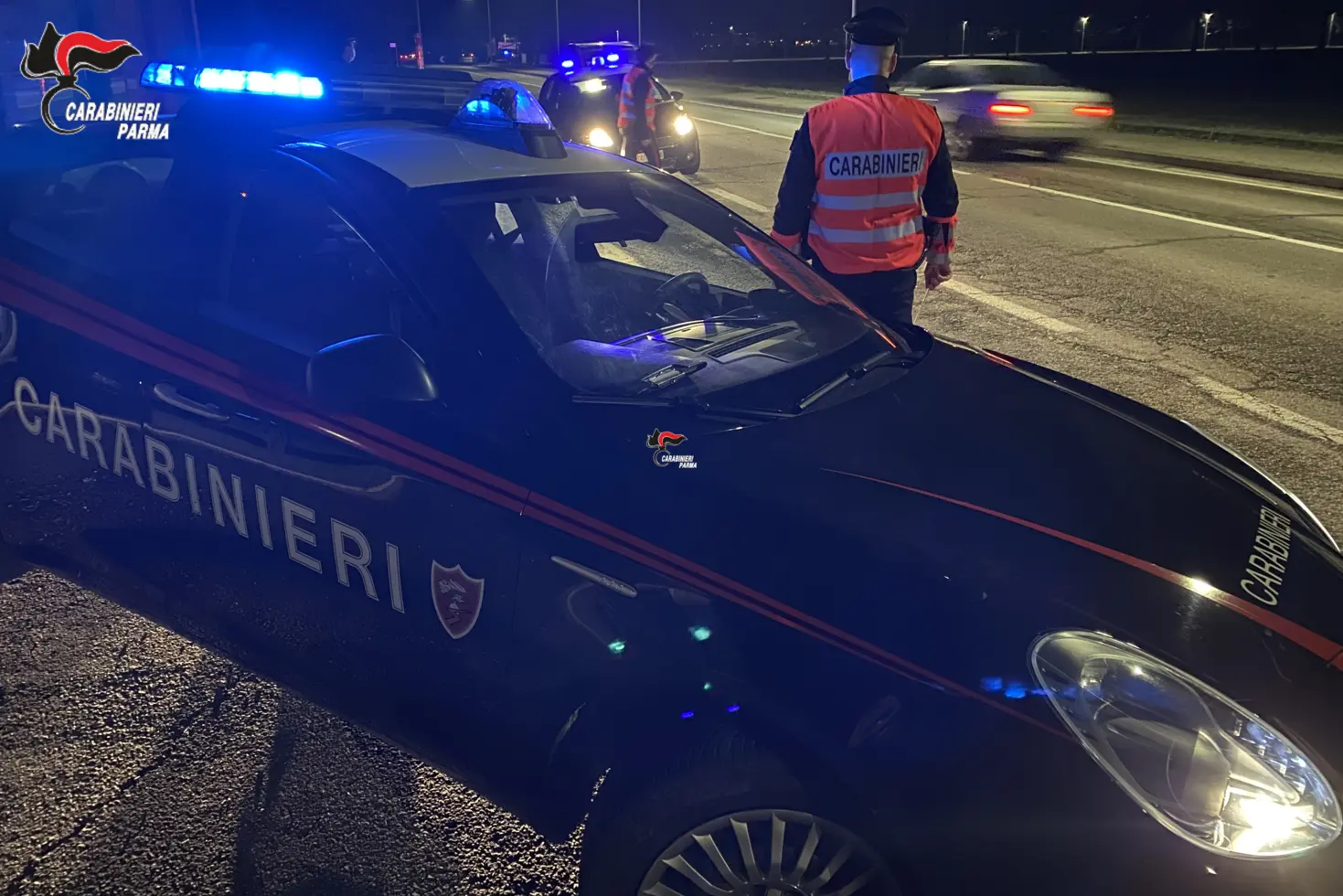 Parma: due minori arrestati per furto, salvata persona a Felino