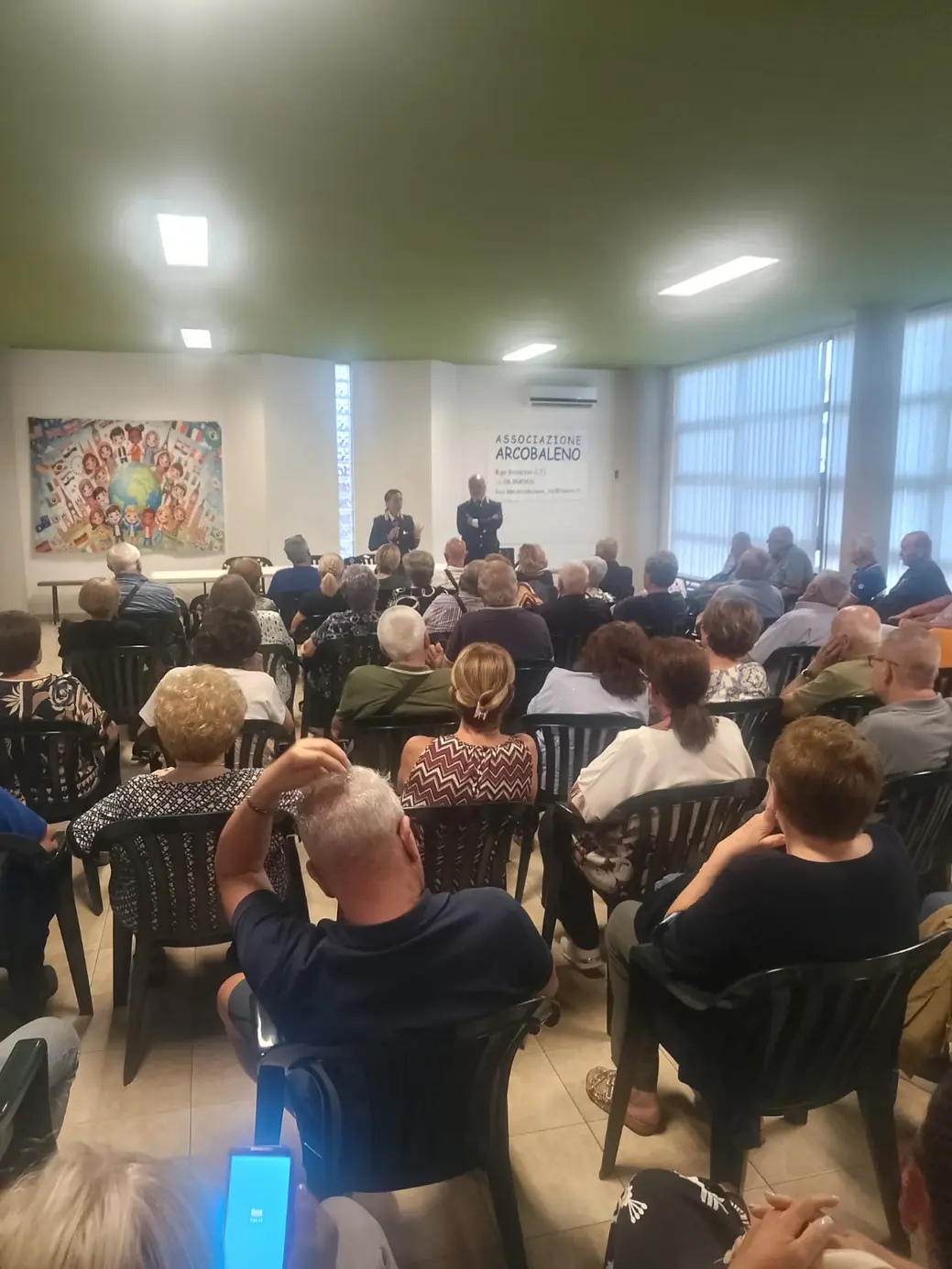 Polizia: incontro a Borgo Bainsizza contro truffe agli anziani