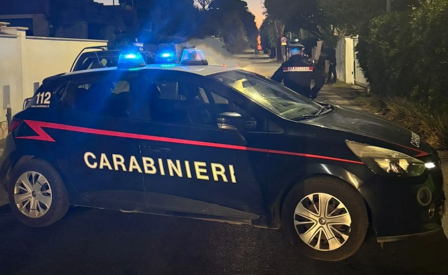 Prostituzione sul litorale romano: due indagati agli arresti domiciliari