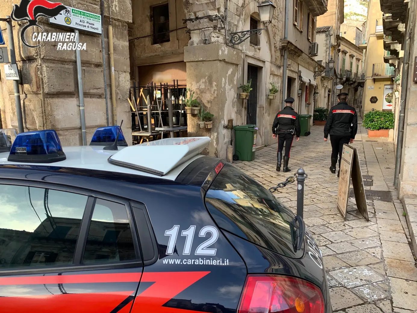 Ragusa: evade dai domiciliari per rubare, arrestato