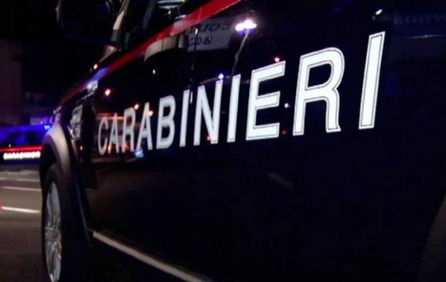 Reggiolo: rissa sfiorata, sequestrata roncola nel parcheggio