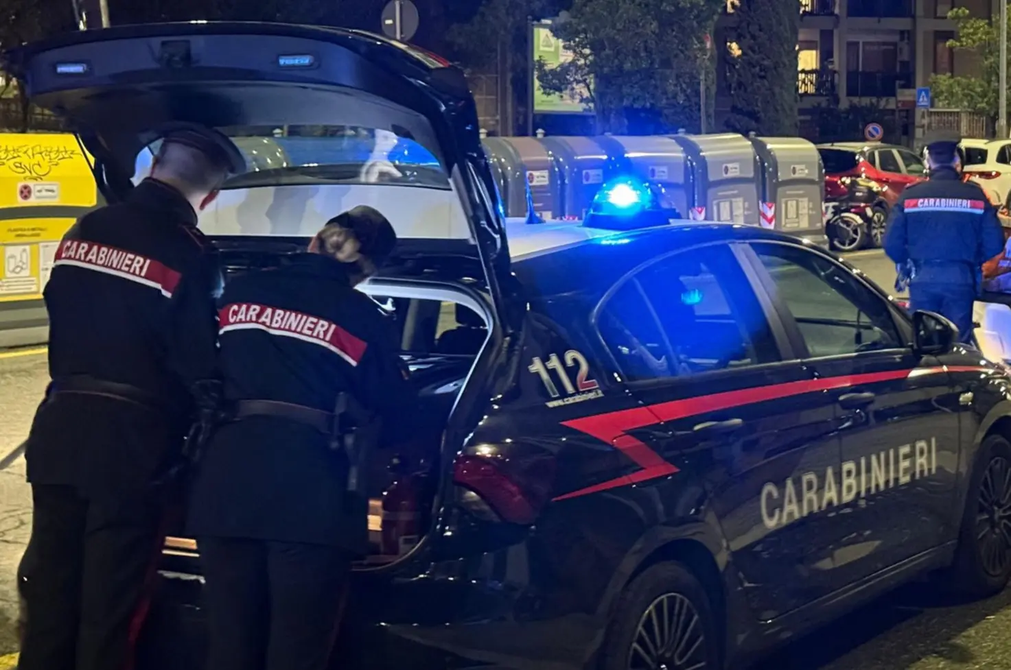 Roma: 26enne denunciato per incendio cassonetti, 31 alias