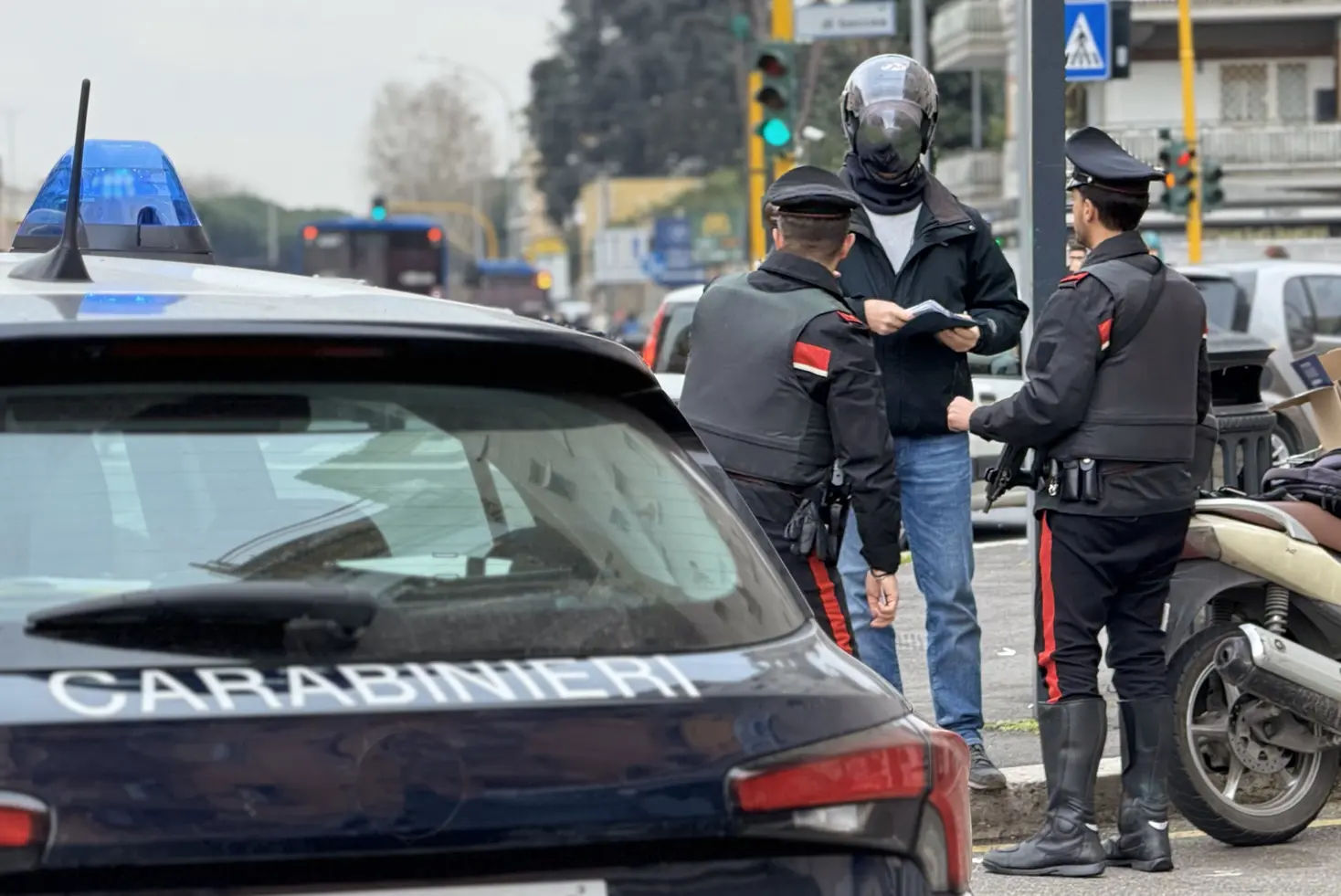 Roma: controlli Aurelio, 7 arresti per droga e rapina