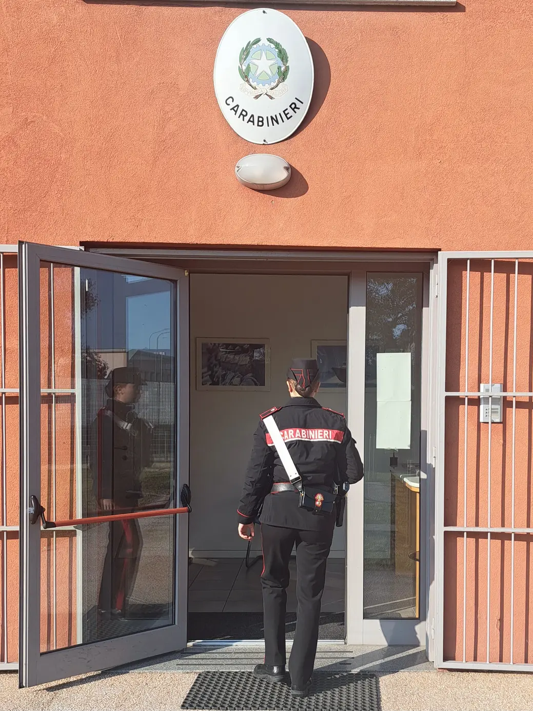 Rubiera: due giovanissimi denunciati per furto in edicola