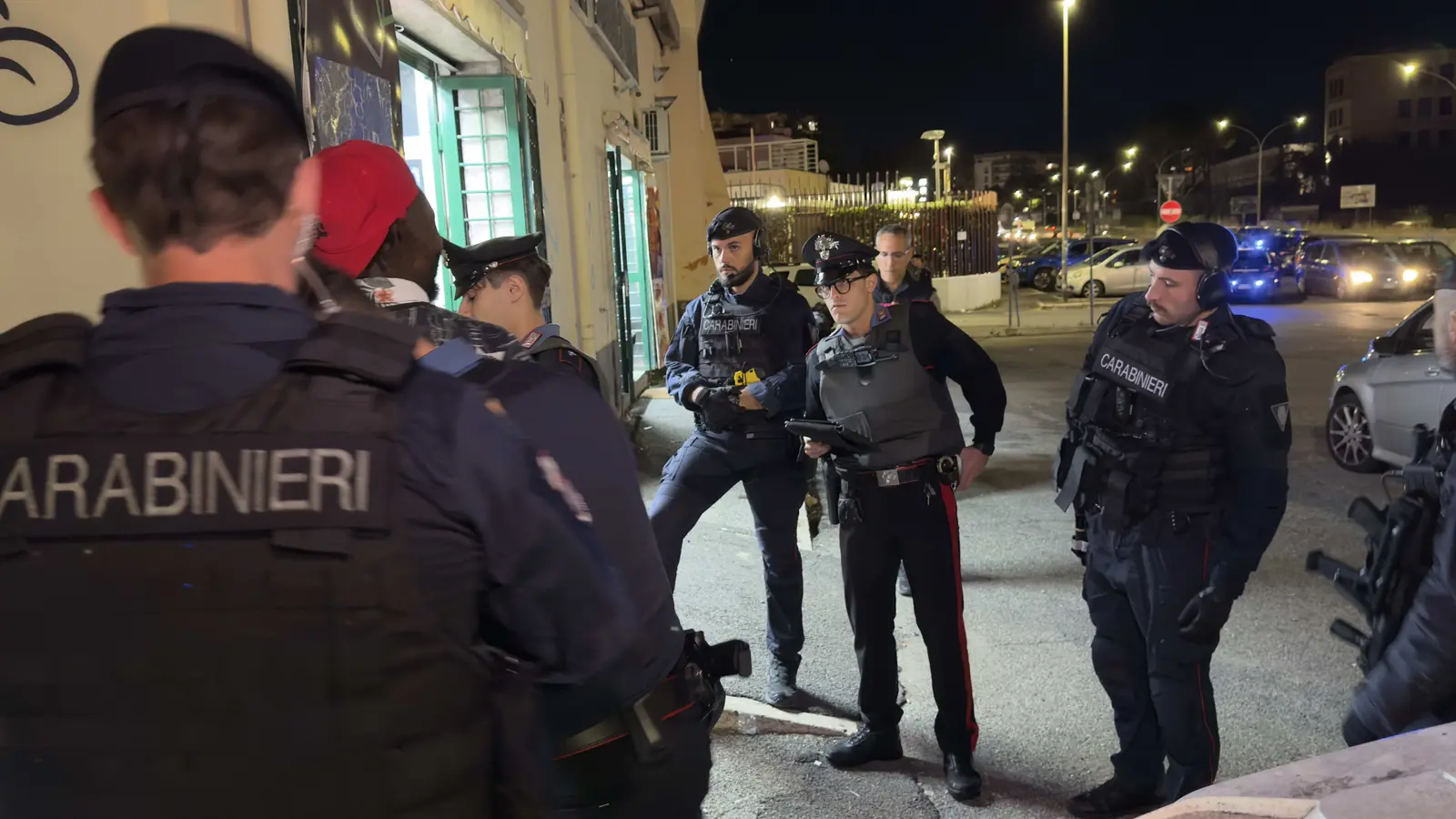 San Basilio: blitz dei Carabinieri, 4 arresti e 11 denunce per droga