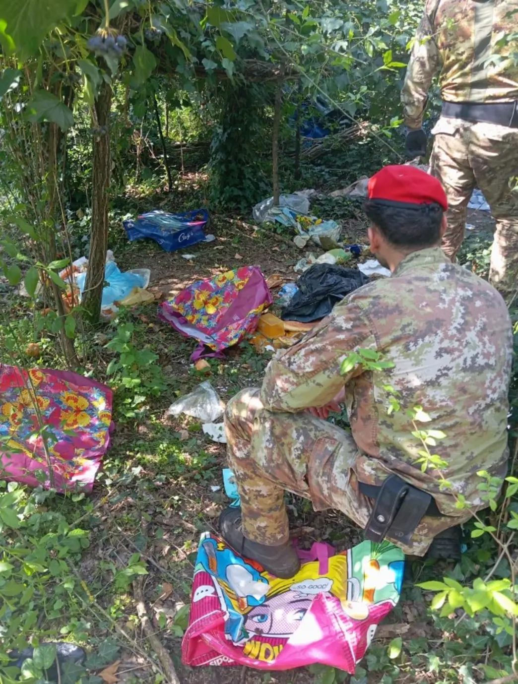 Spaccio nei boschi: due arresti a Narni