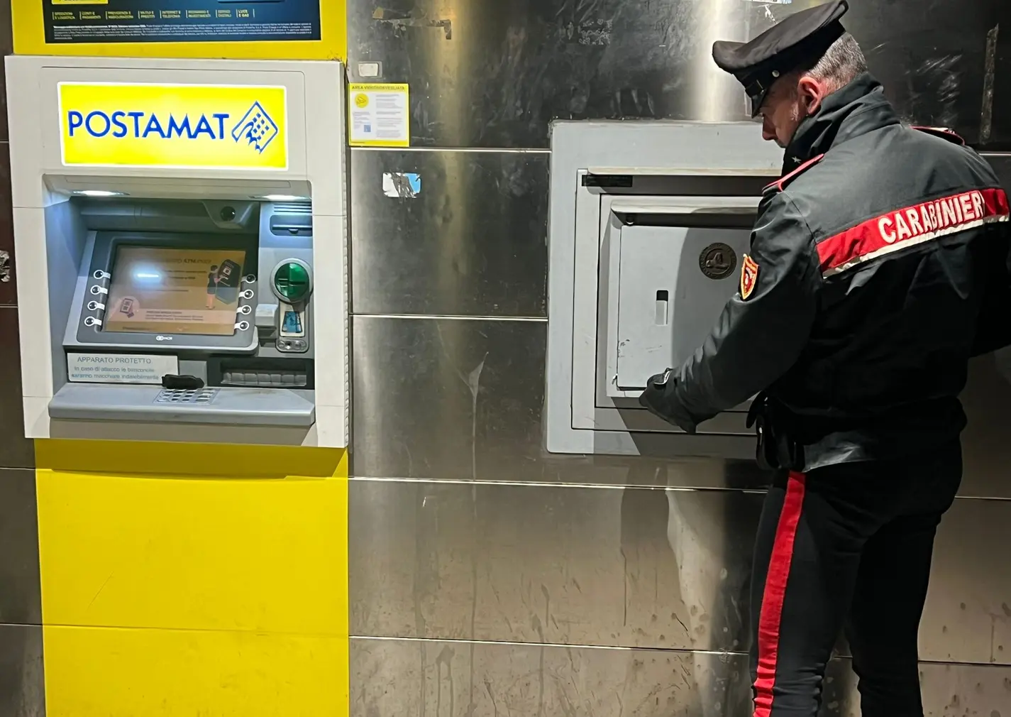 Tentato furto ATM a Roma: 35enne arrestato dai Carabinieri