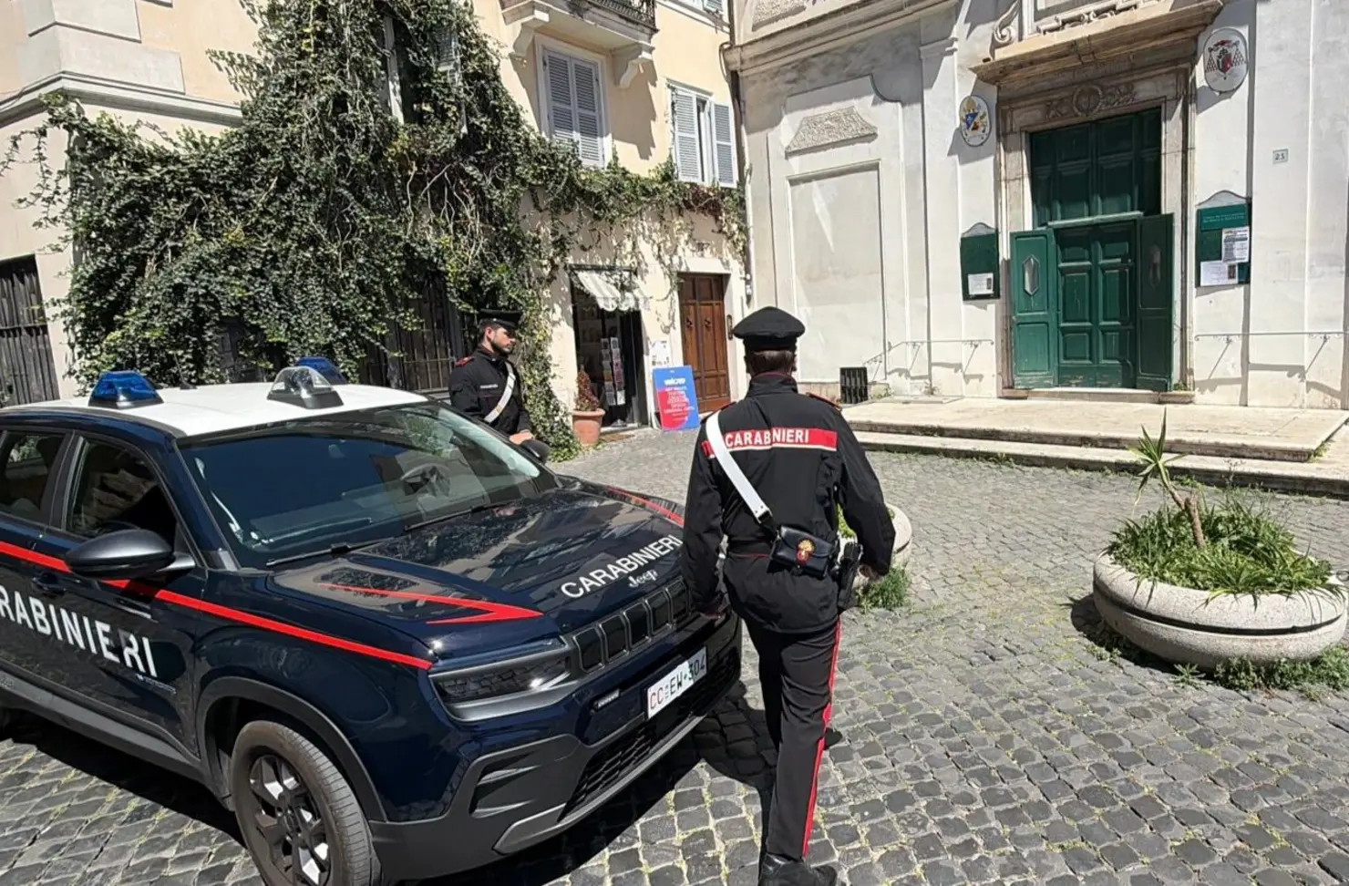Tentato furto in chiesa a Roma: arrestato 47enne