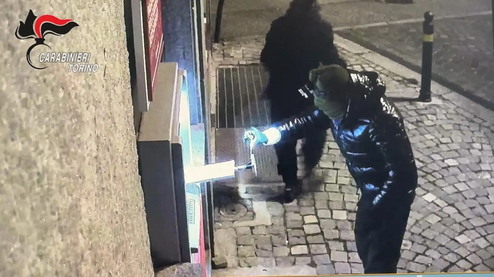 Torino: Carabinieri arrestano banda di rapinatori