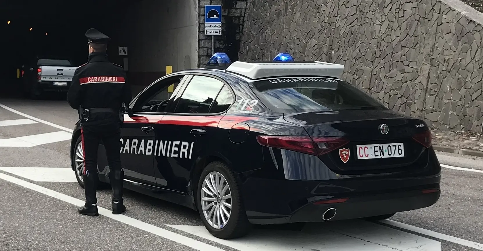 Trento: Carabinieri arrestano 3 persone per droga