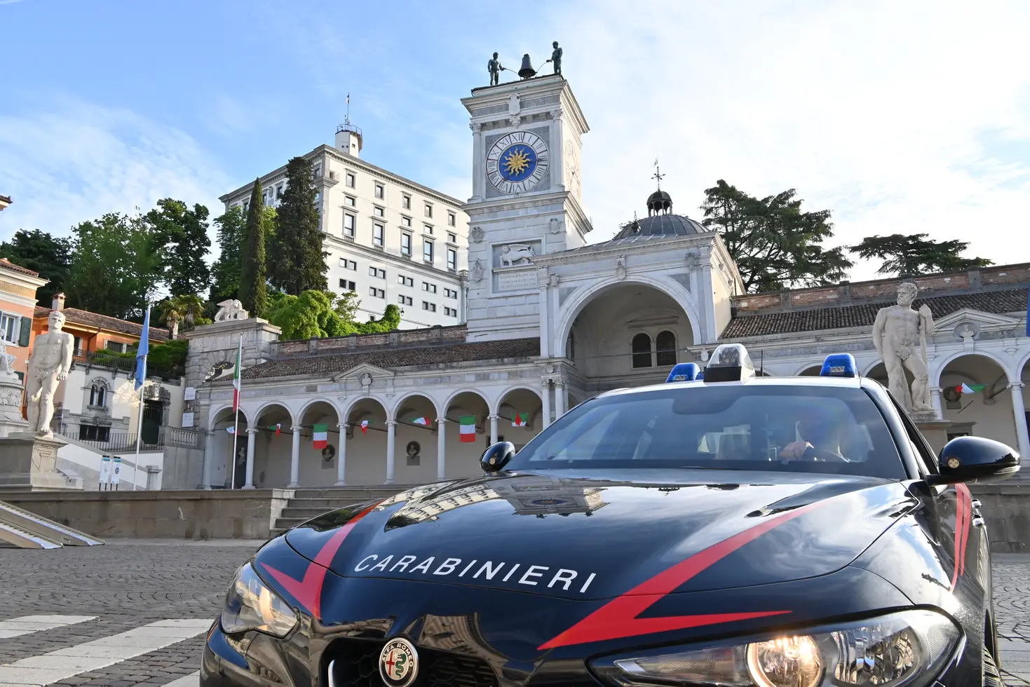 Udine: arrestato 30enne dopo tentato furto e aggressione