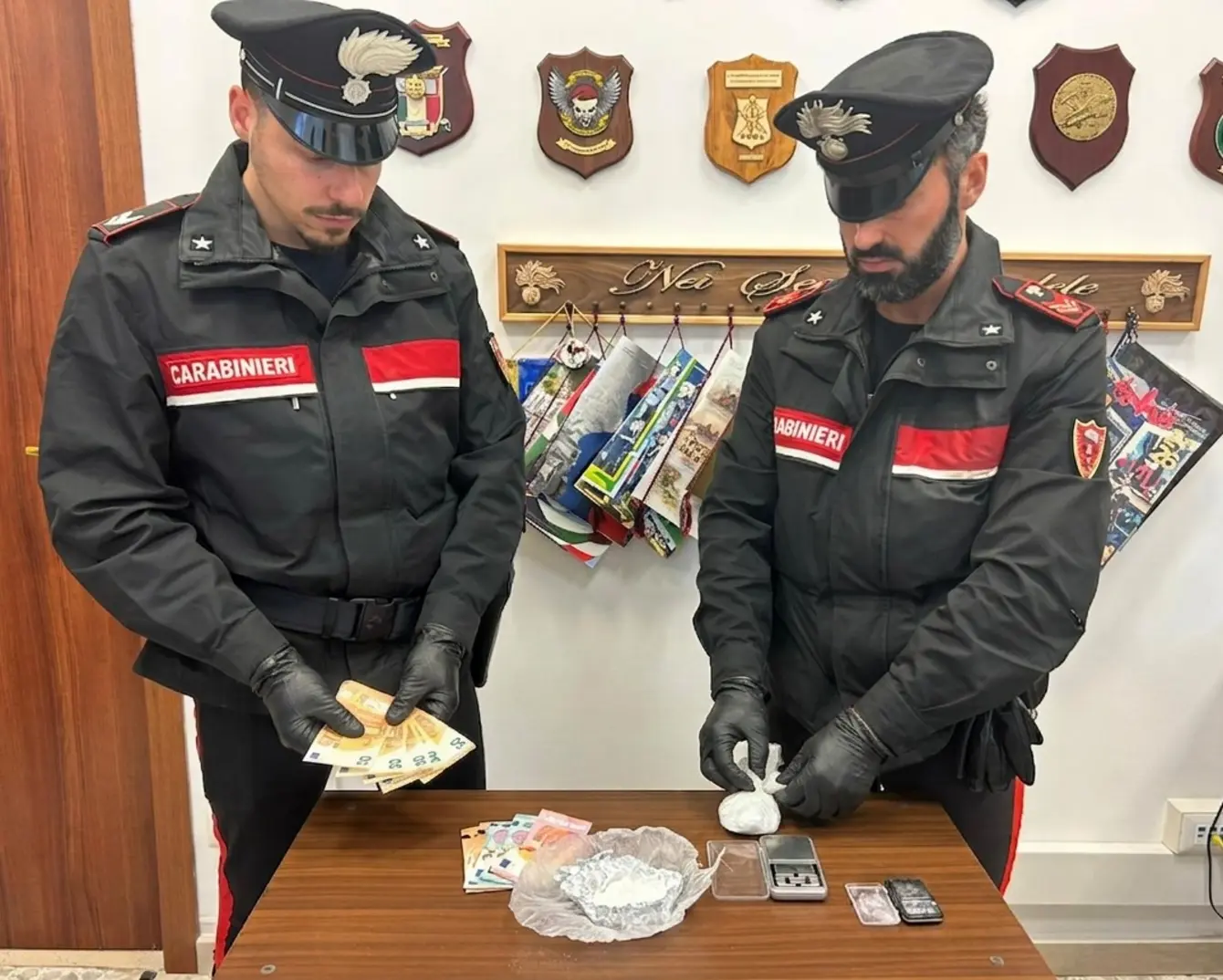 Velletri: Carabinieri arrestano tre persone per spaccio di droga