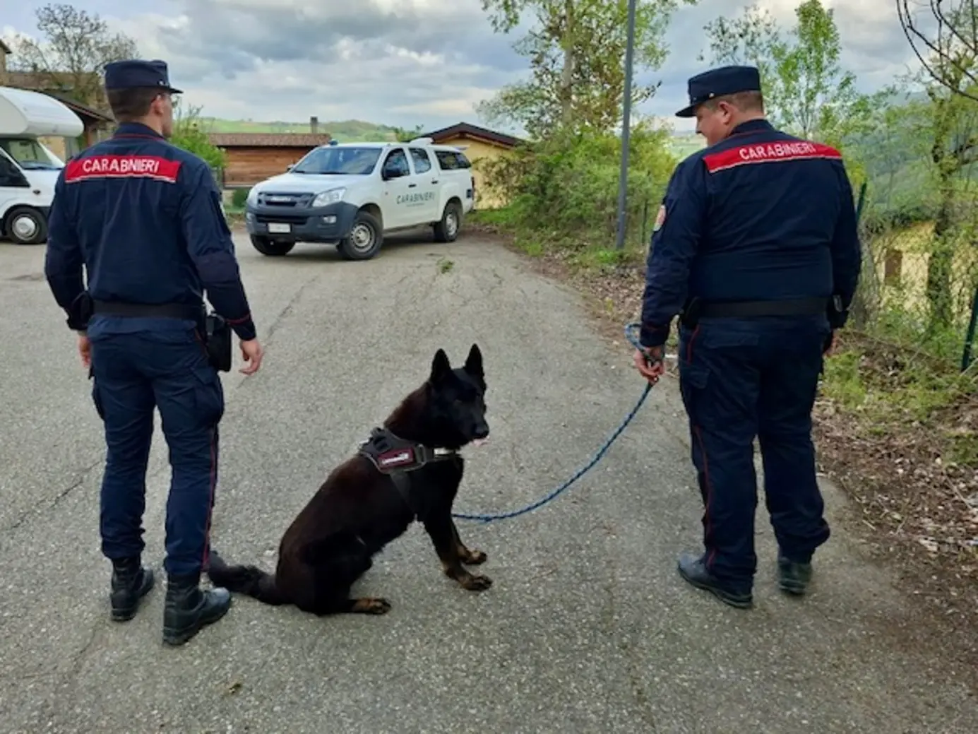 Villa Minozzo: cane antiveleno Freddy cerca esche tossiche