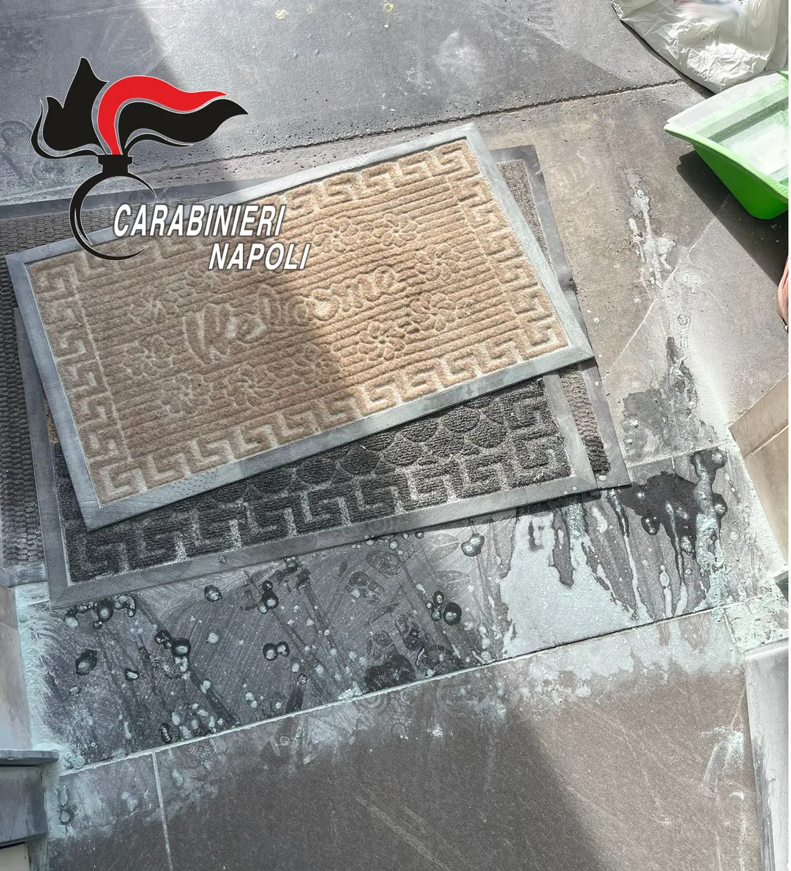 Villaricca: estintore sotto la porta, arrestato 43enne per violenza