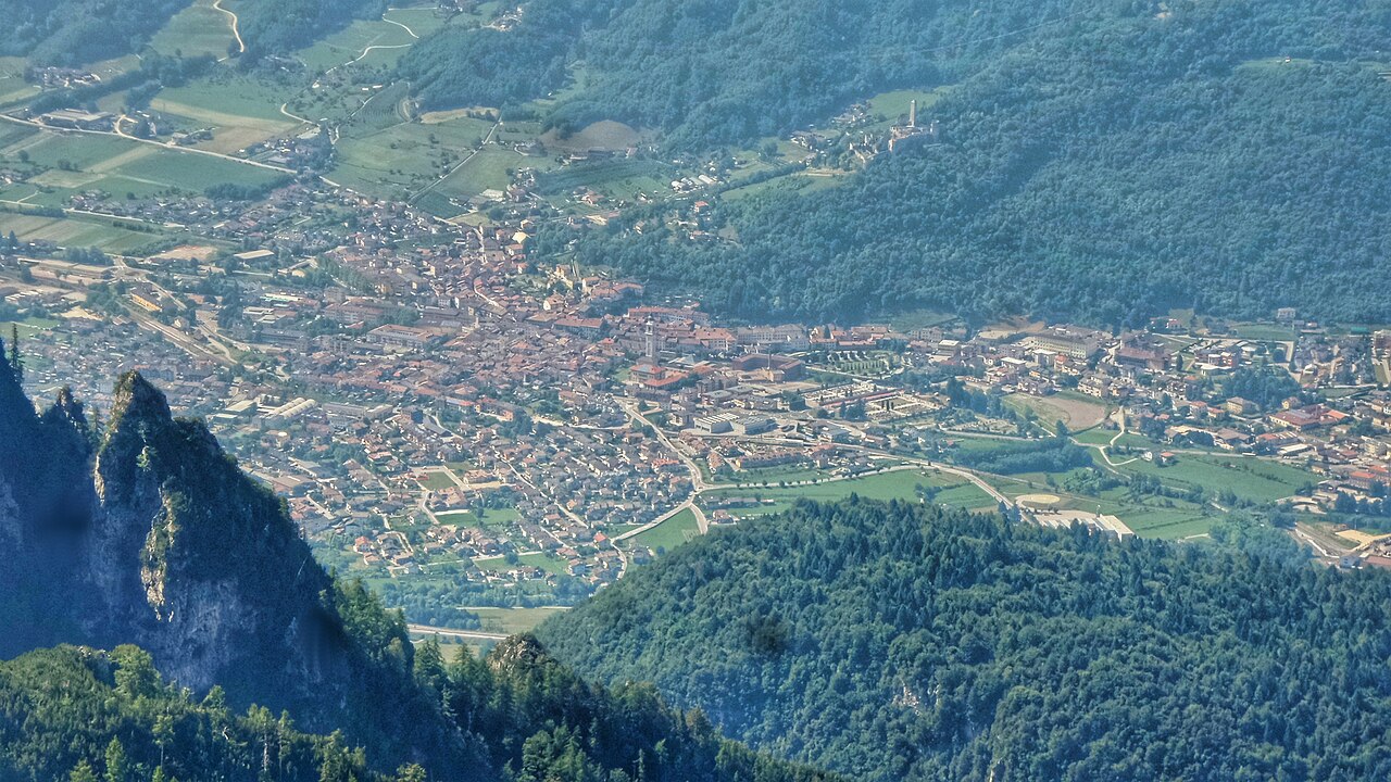 Carabinieri sequestrano armi e munizioni a Borgo Valsugana