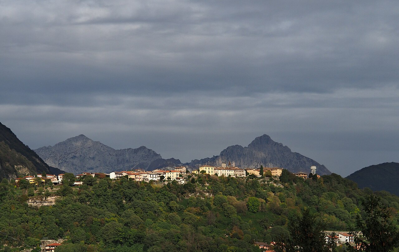 Castelmarte: cooperativa inclusiva riapre il borgo