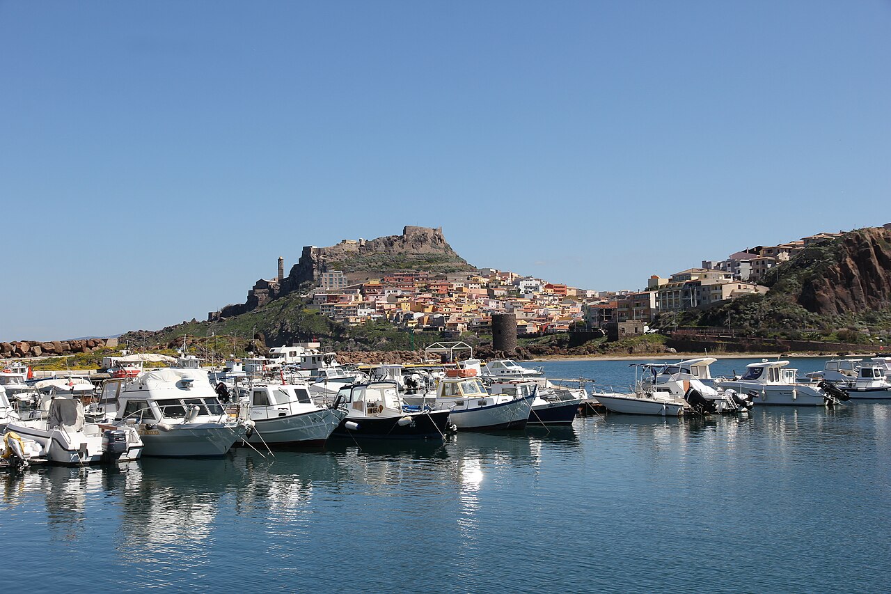 Castelsardo: discoteca chiusa per mancanza certificati antincendio
