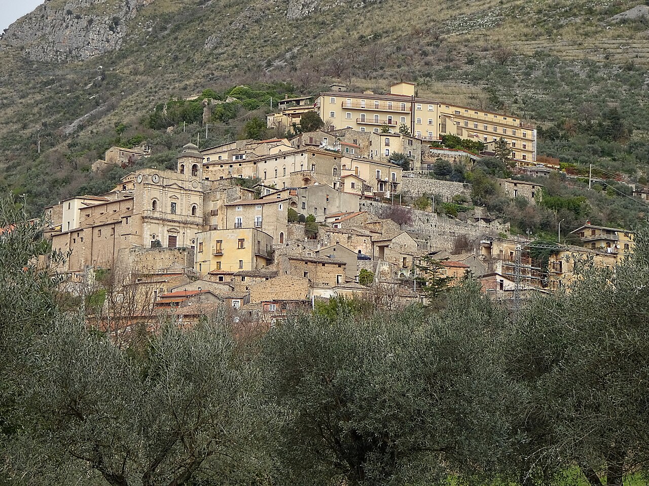 Castrocielo e Colle S. Magno: il rito del Bacio delle Madonne