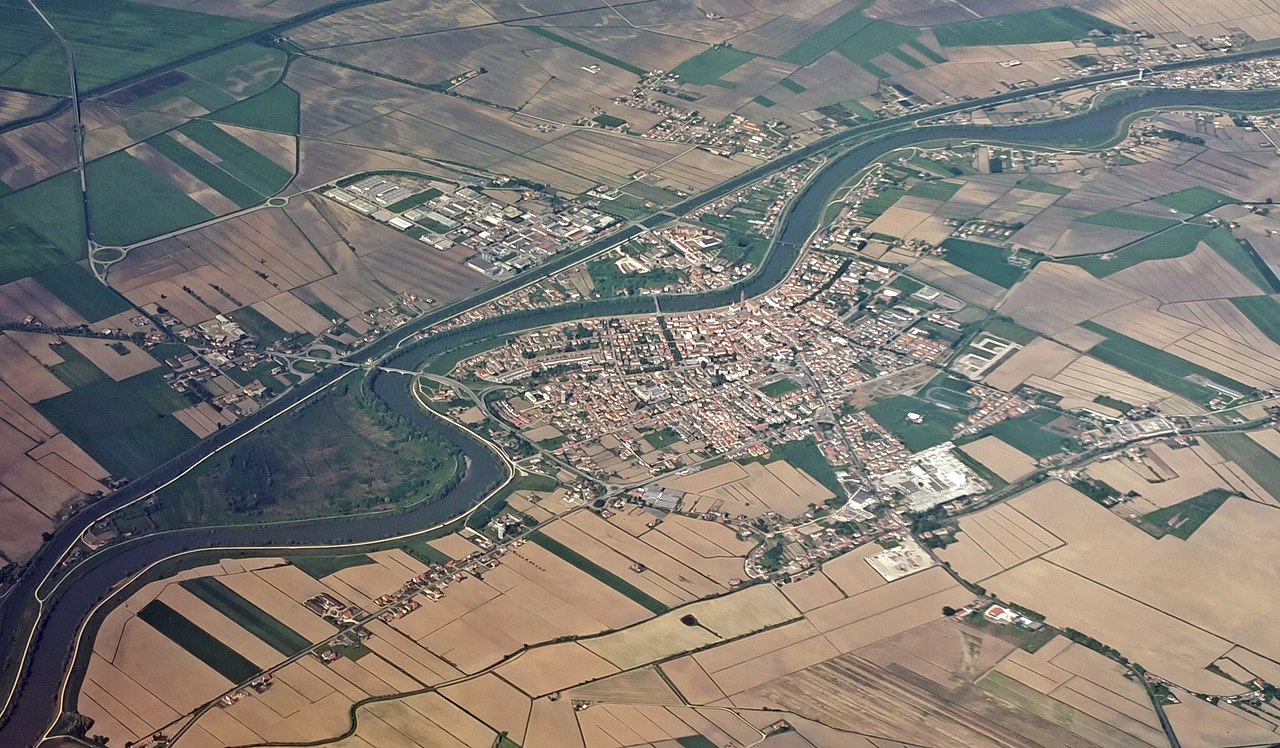 Cavarzere: presentata la 64ª sfilata di carri allegorici