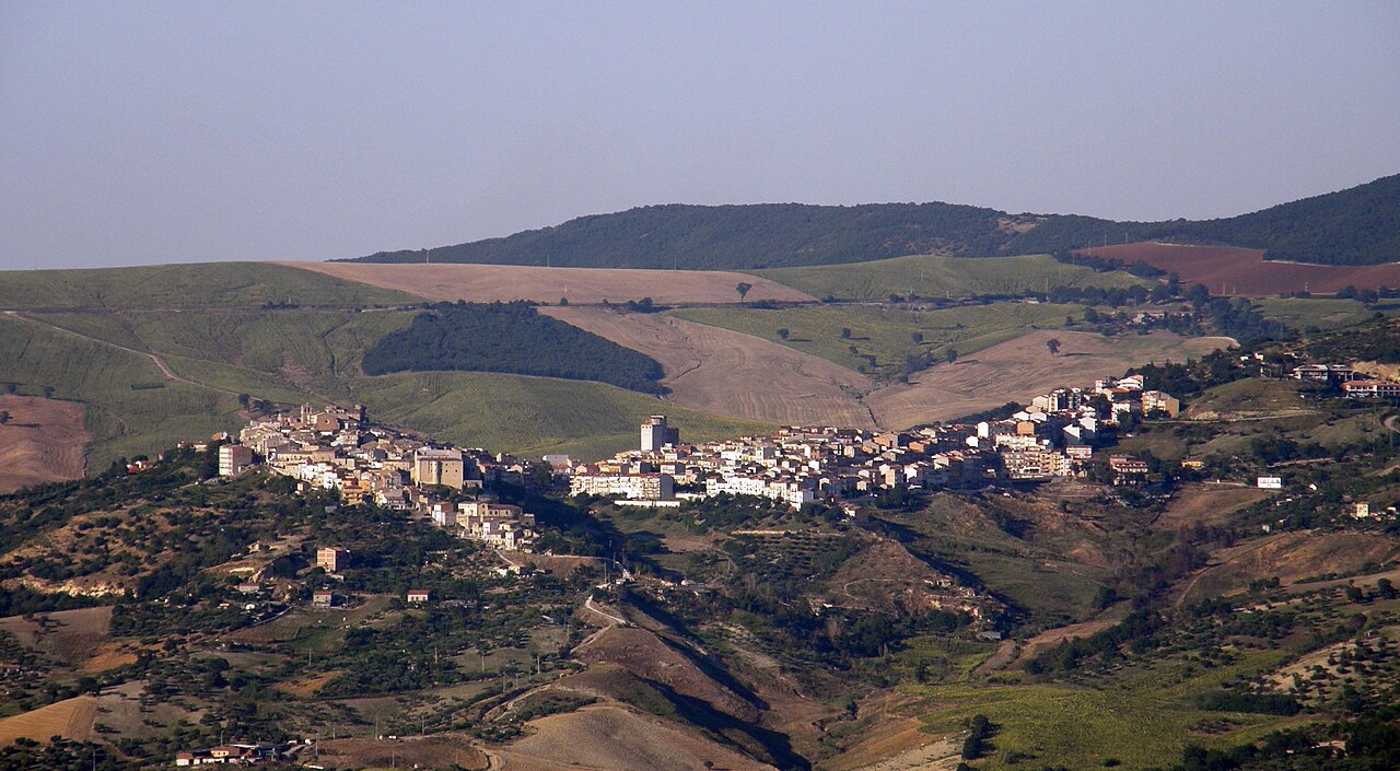 Celenza Valfortore: distributore carburanti chiuso per interdittiva antimafia