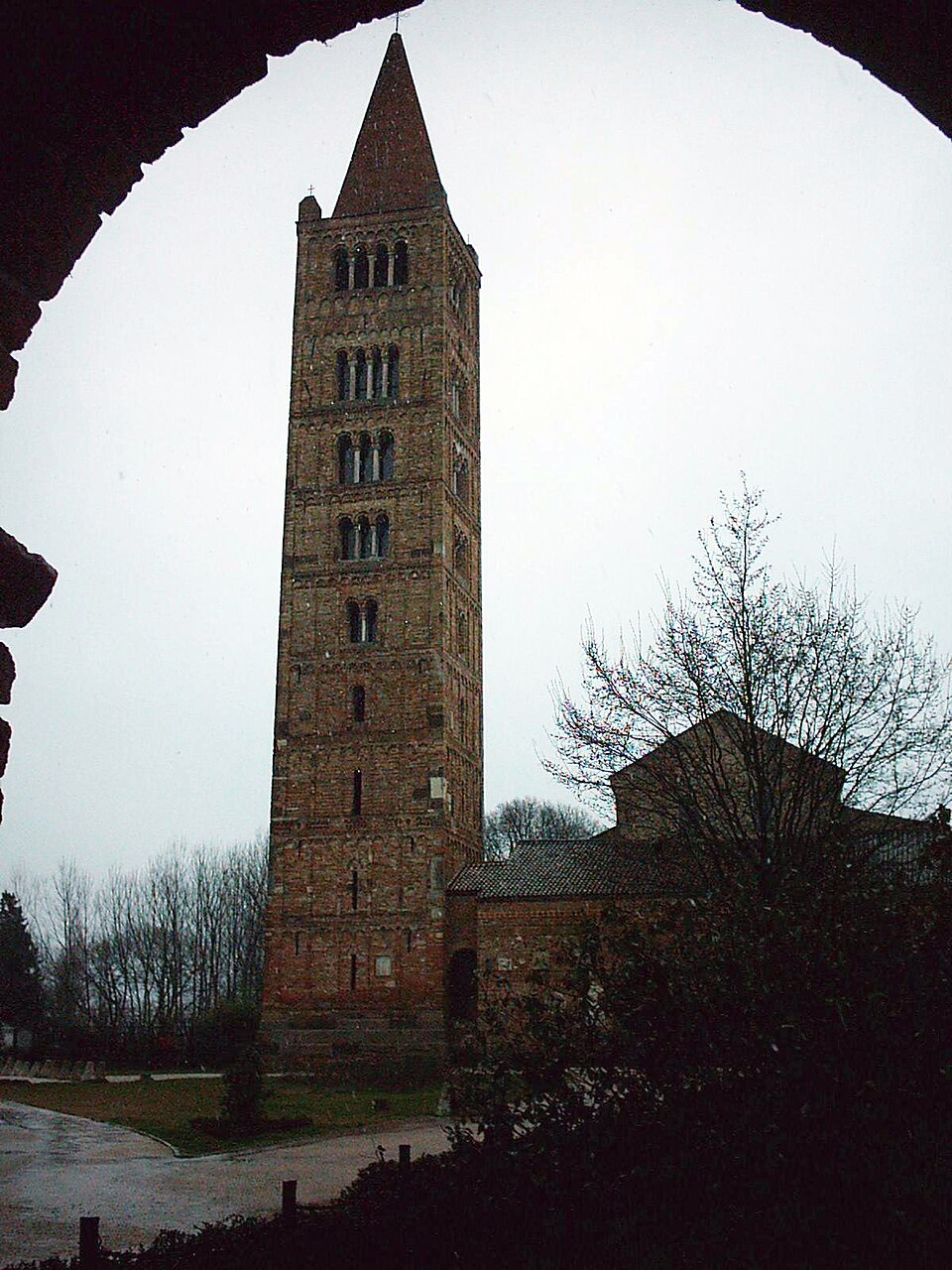 Abbazia di Pomposa: una guida per bambini scopre tesori nascosti