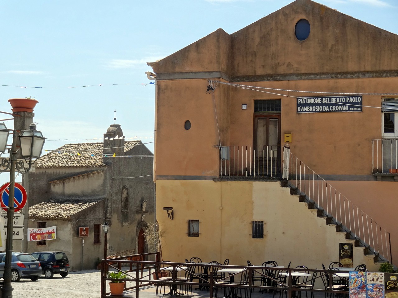 Strade provinciali senza mezzeria: rischio incidenti a Cerva