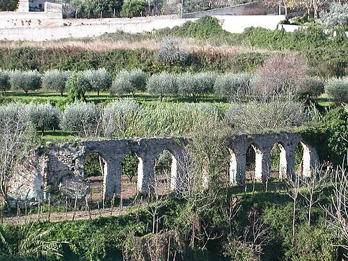 Eboli: Giovane 26enne trovato morto nel garage di casa