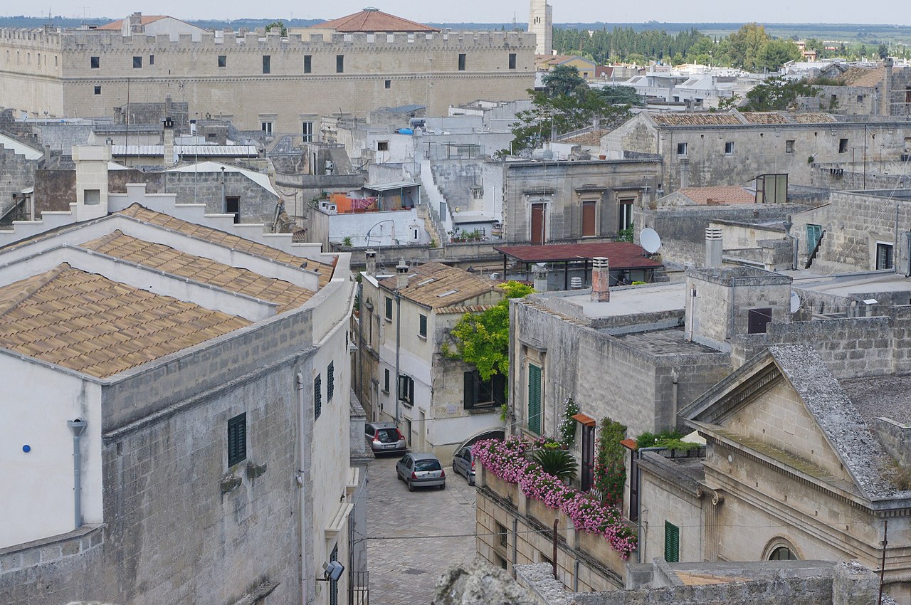 Francavilla Fontana: donazione di computer per la salute
