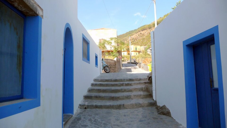 Eolie: Sciame Sismico Spaventa Residenti, Nessun Danno Registrato