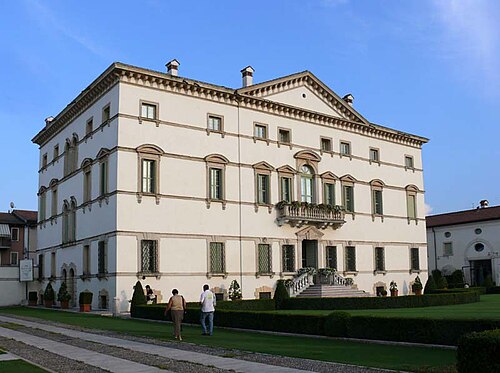 Raccomandata giudiziaria in ritardo: udienza persa