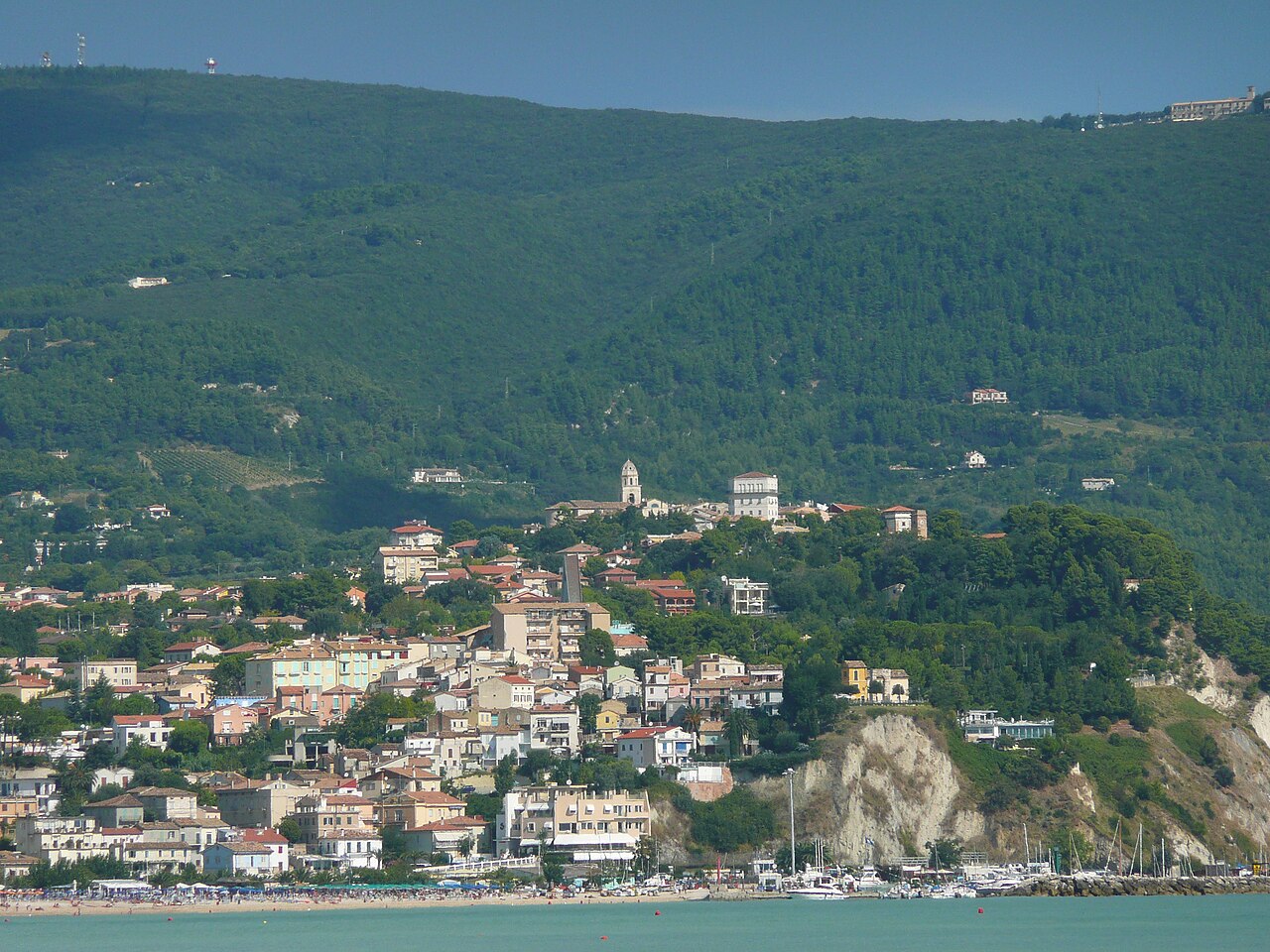 Marche: Cronaca, Politica e Sport in Pillole