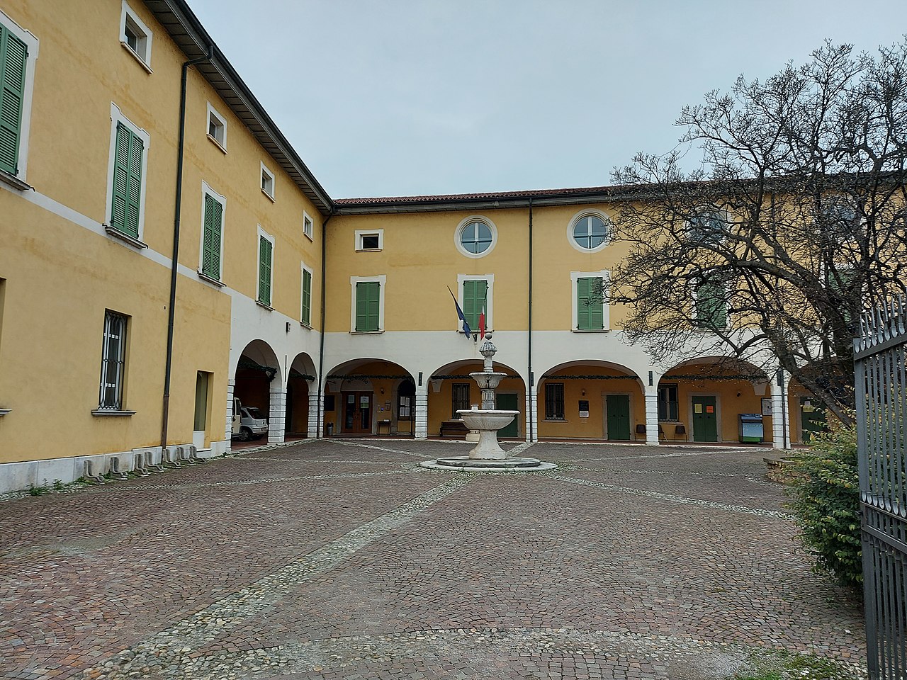 Gas esilarante: stop ai minori nei comuni bresciani