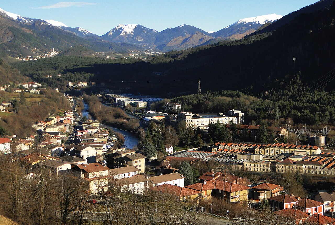Ponte Nossa: Anziano Deceduto per Emorragia dopo Incidente con Motosega