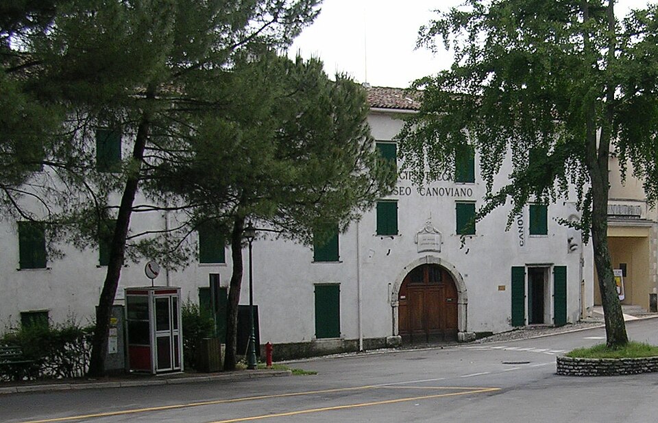 Possagno: raccolta fondi per salvare bassorilievi di Canova