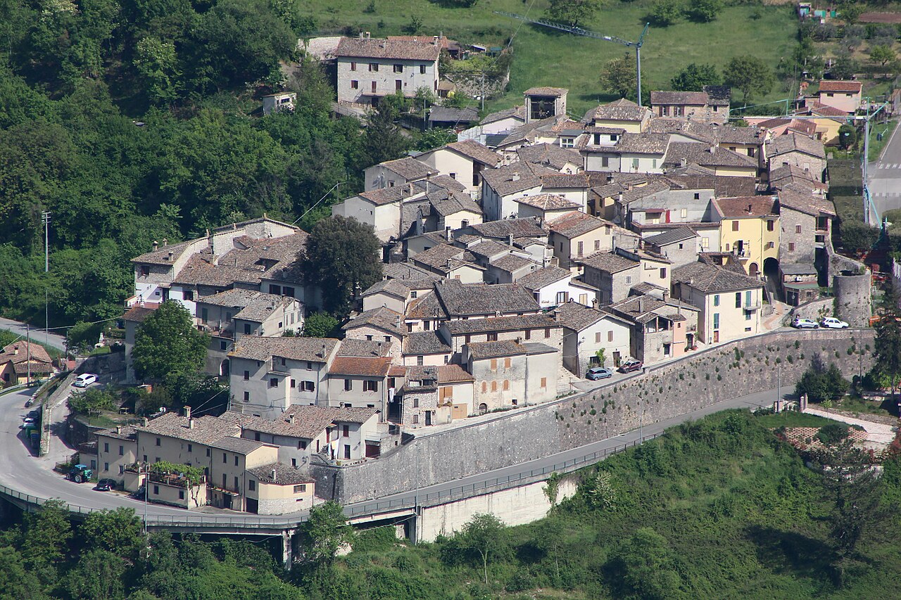 Anarchica morta a Roma: vita solitaria a Sant'Anatolia di Narco