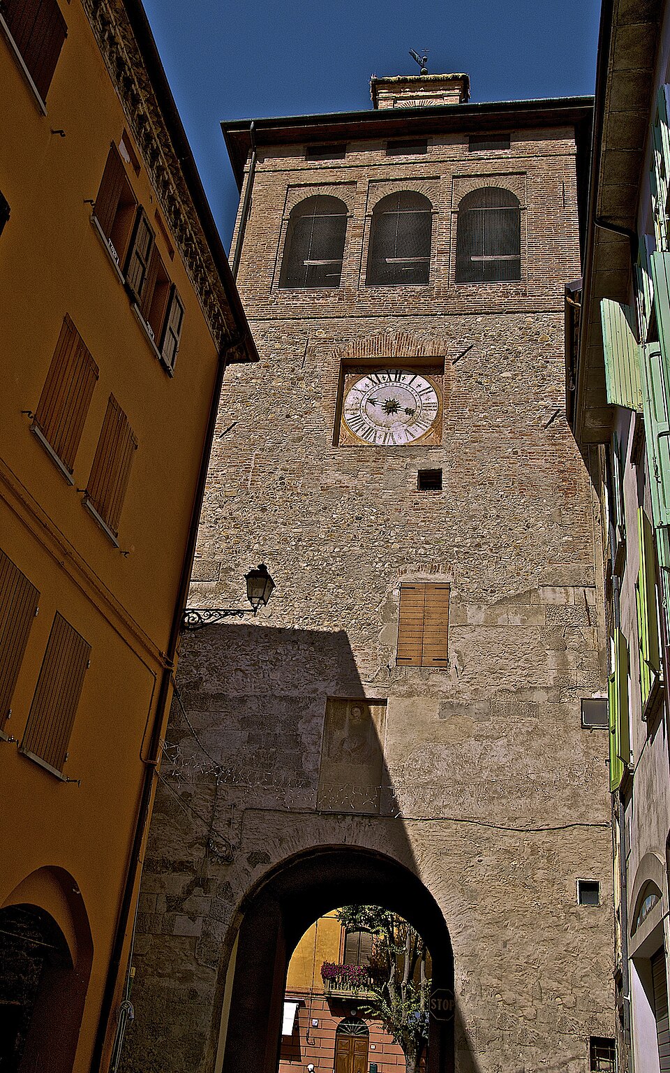 Hormuz: Trump chiede riapertura per salvare l'Europa