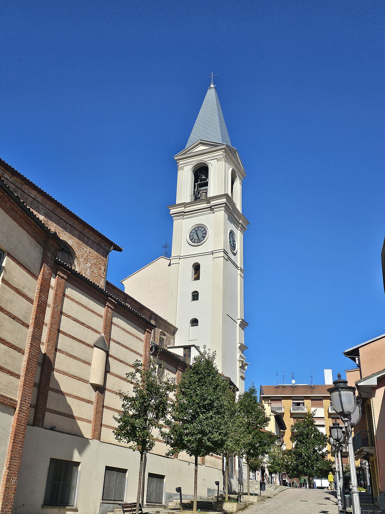 Settimo Torinese: container cade in tangenziale, traffico paralizzato