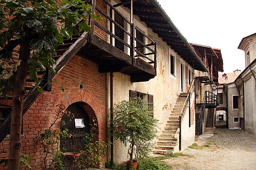 Sizzano: camminata tra i colli in programma