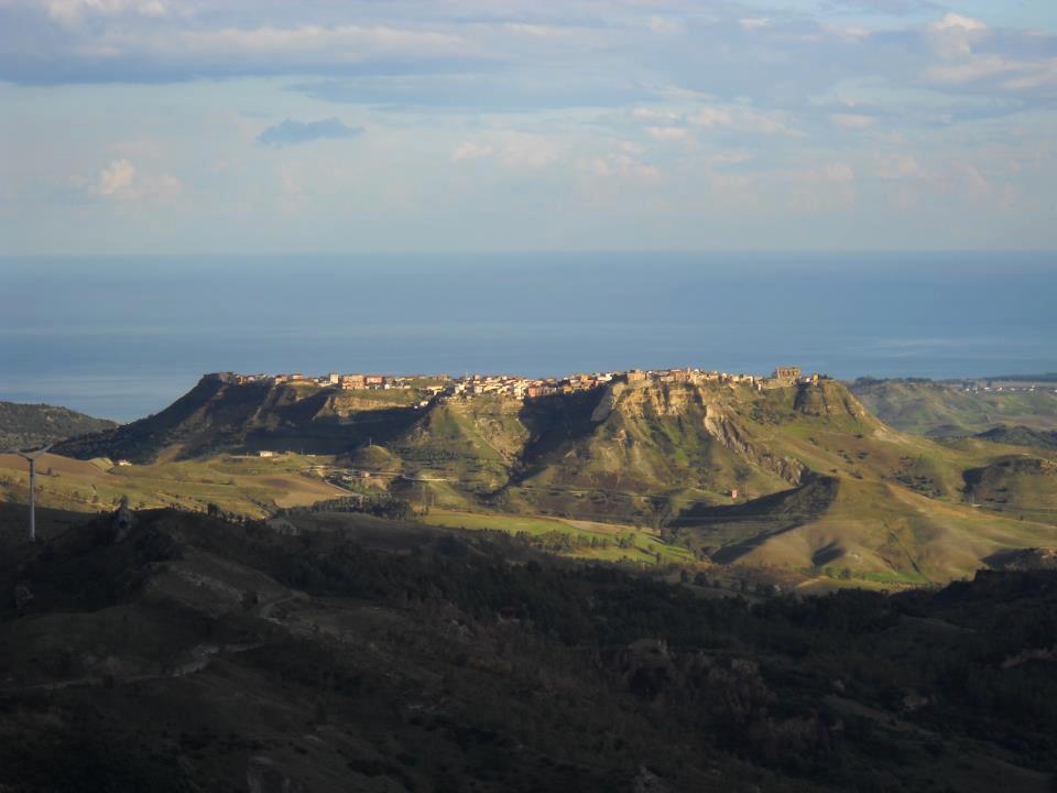 Maltempo: scuole e parchi chiusi in Calabria