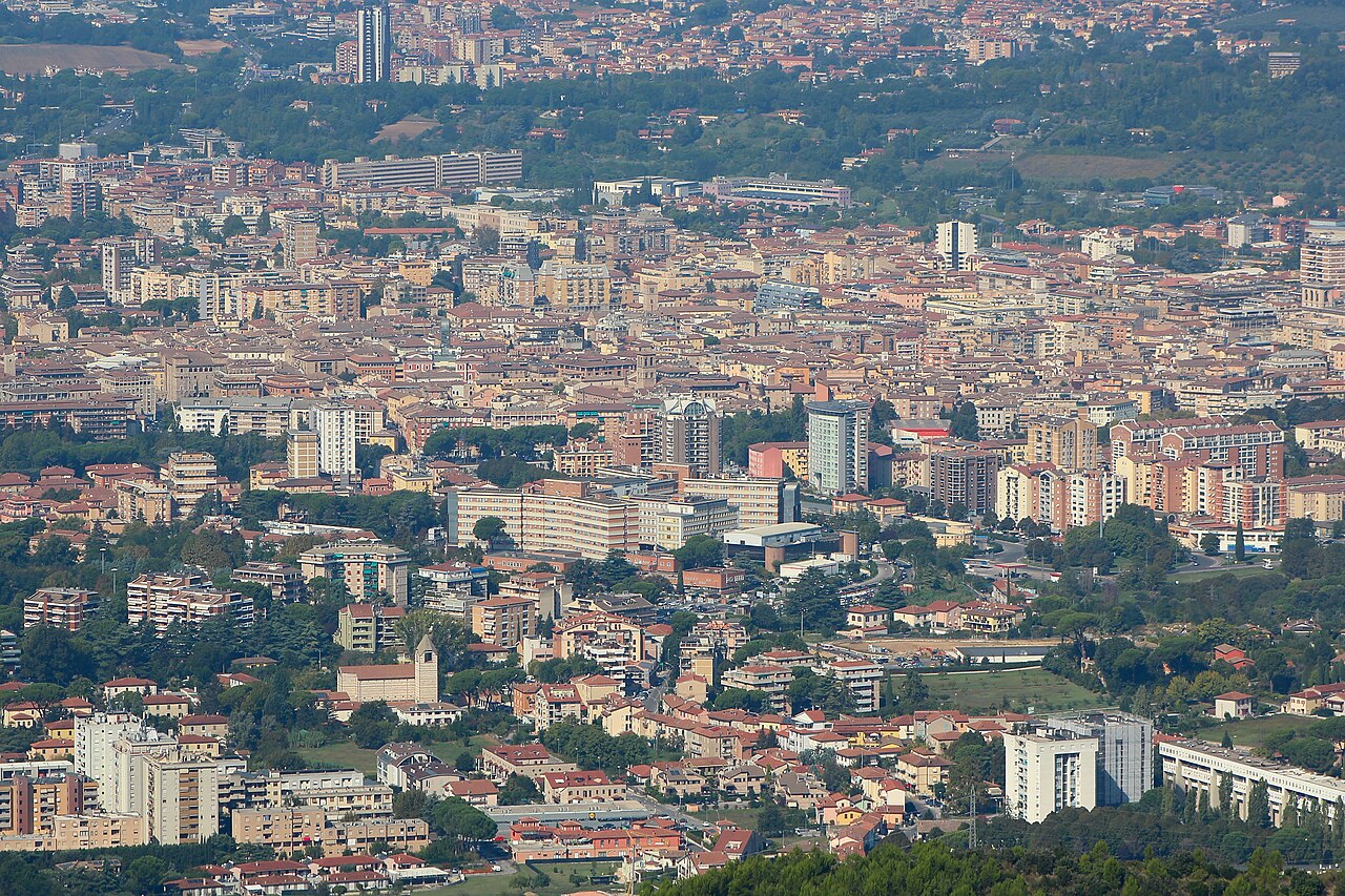 Chiusura Geox a Terni: Un Duro Colpo al Commercio di Corso Tacito