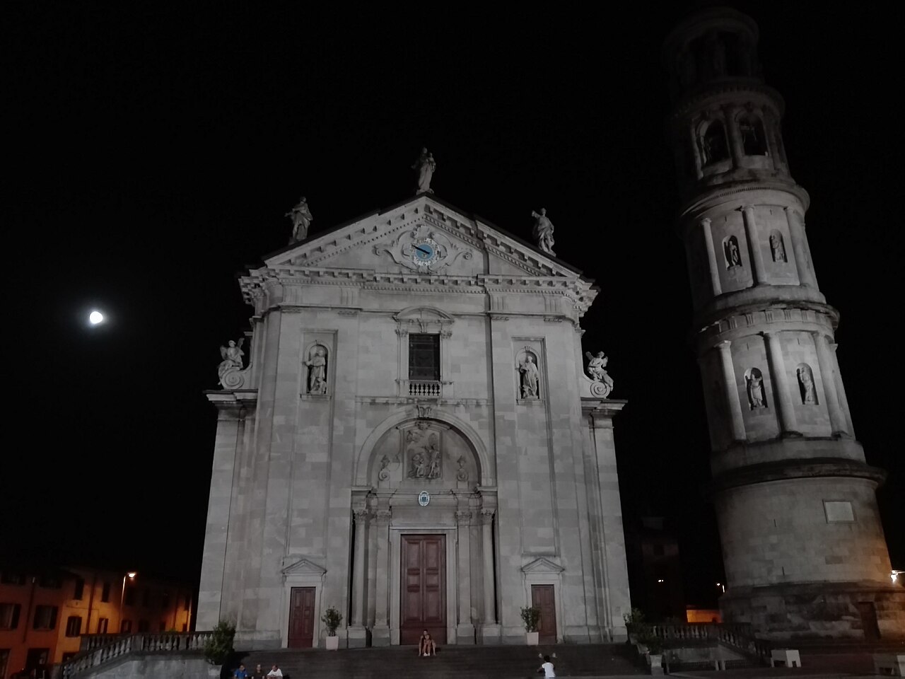 Eventi weekend 13-15 marzo: Pintus, cinema e festa