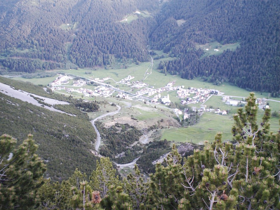 Sciatore precipita sul San Matteo: grave 40enne francese