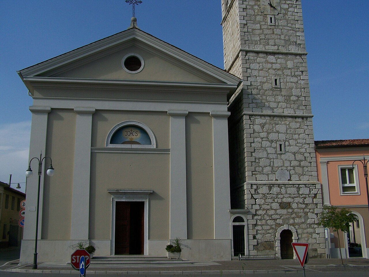 A4 riaperta tra Villesse e Palmanova dopo incidente cisterna