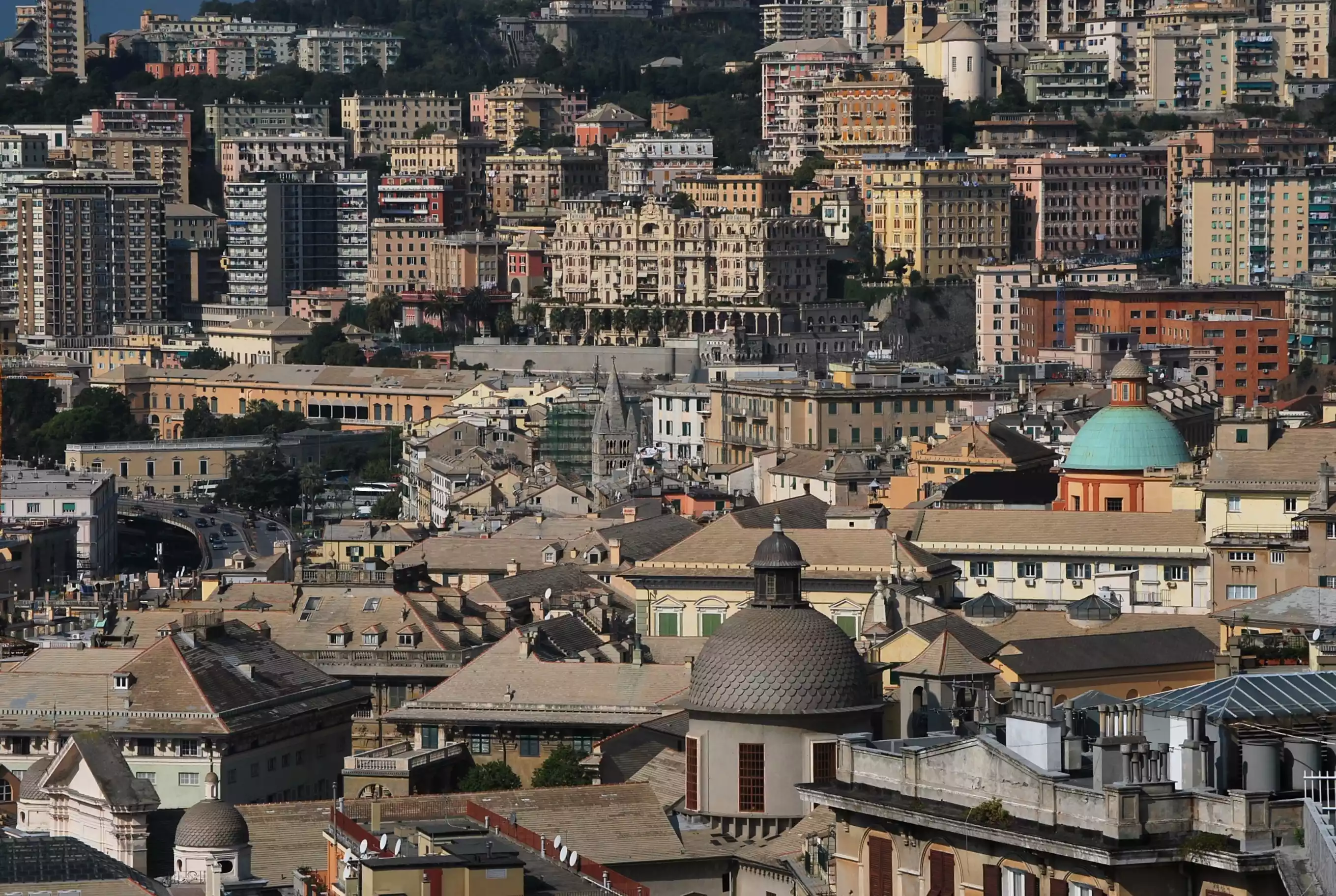 genova città italiana nizza francia forum evento presentazione palazzi storici rolli mare natura outdoor