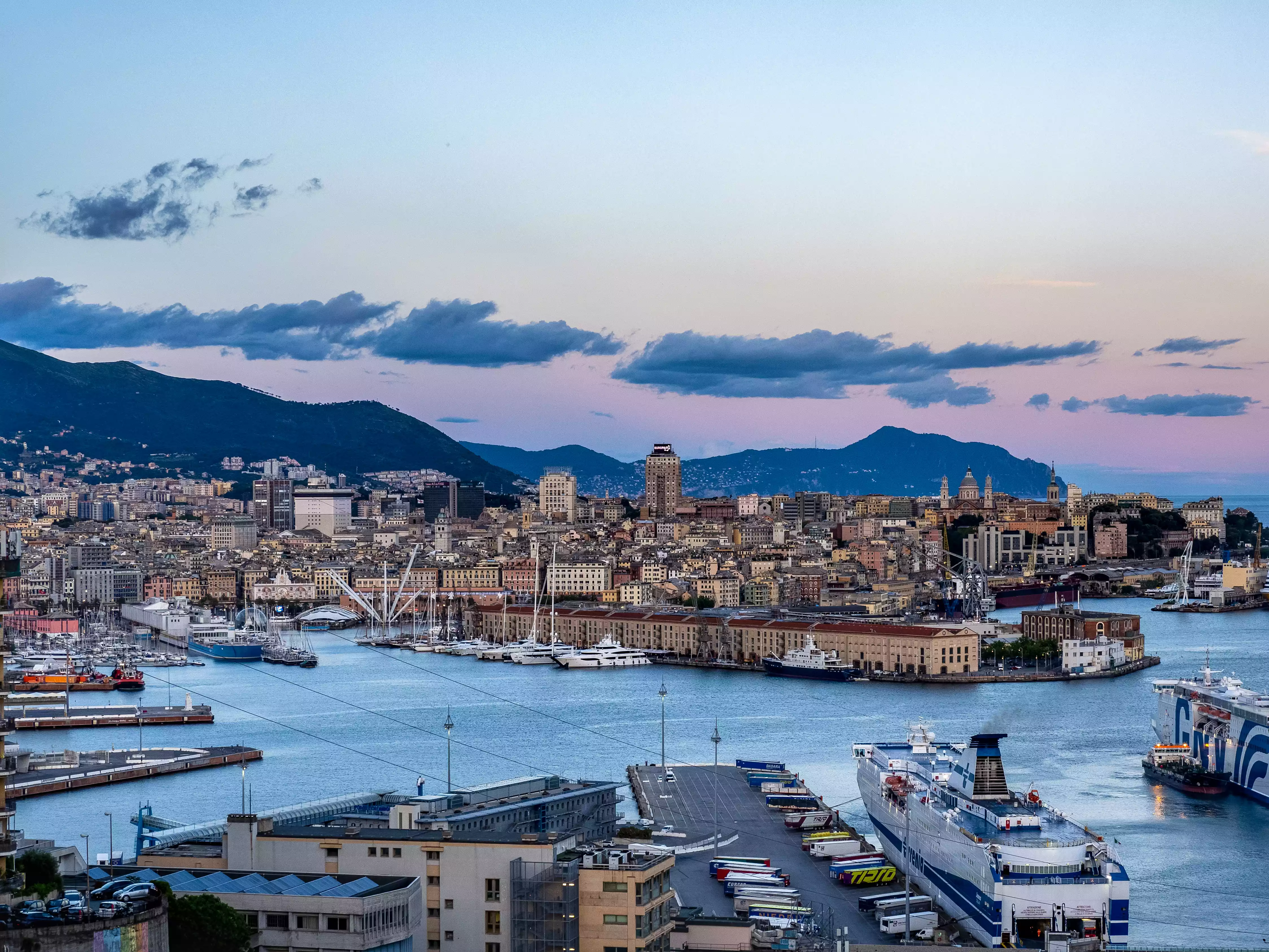 Genova presenta le sue bellezze a Nizza