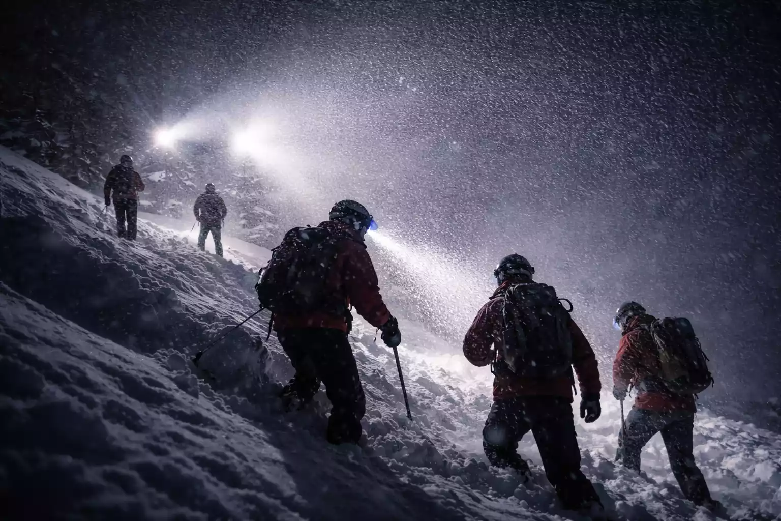 Monte Cucco: soccorso alpino salva due escursionisti bloccati